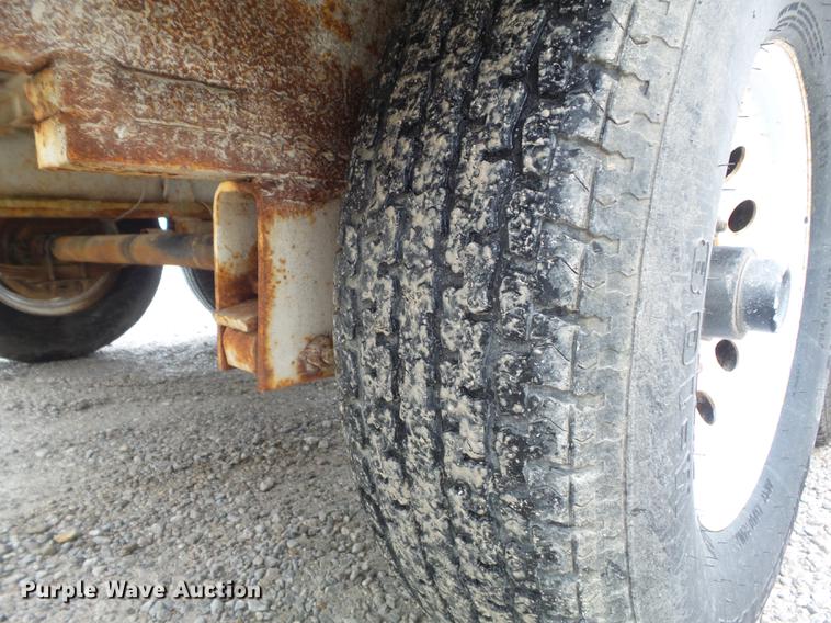 image for item DD7223 1976 Ditch Witch T12 equipment trailer