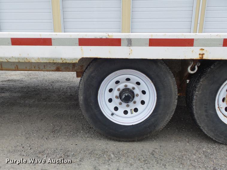 image for item DD7223 1976 Ditch Witch T12 equipment trailer