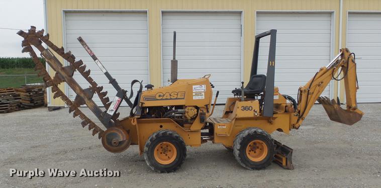 image for item DD7226 1997 Case 360 trencher