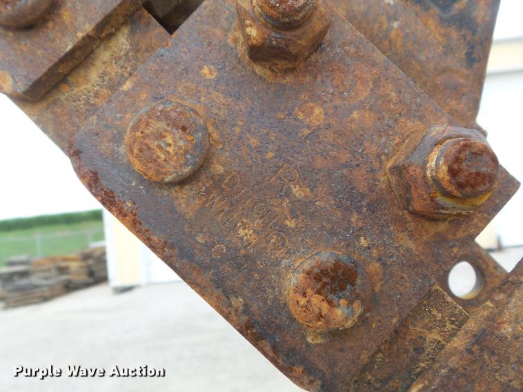 image for item DD7226 1997 Case 360 trencher