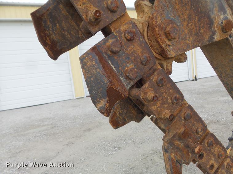 image for item DD7226 1997 Case 360 trencher