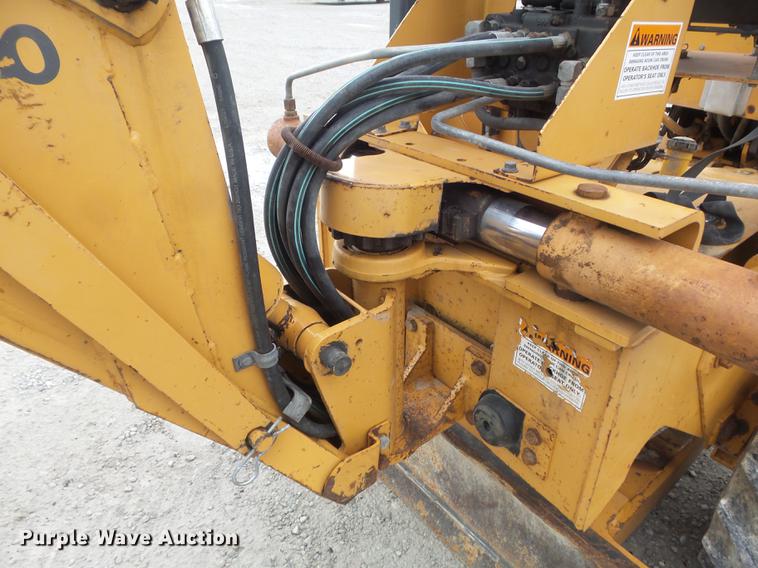 image for item DD7226 1997 Case 360 trencher