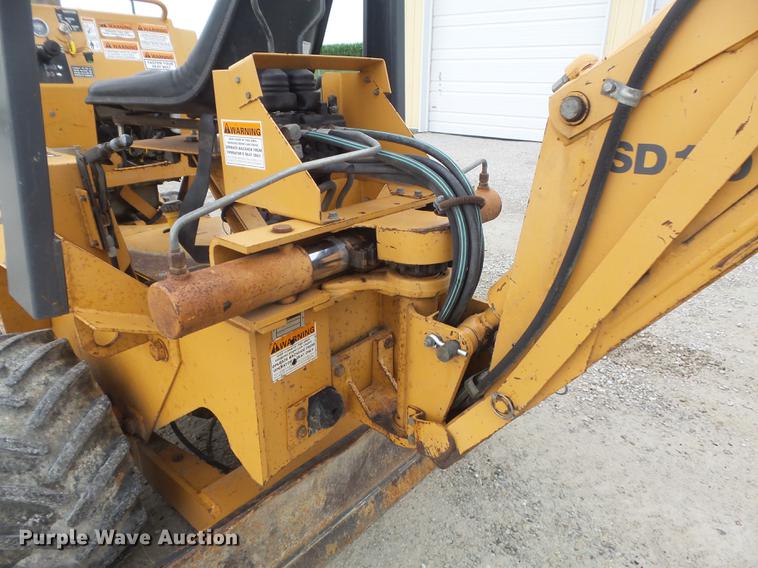 image for item DD7226 1997 Case 360 trencher