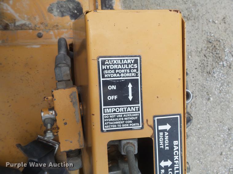 image for item DD7226 1997 Case 360 trencher