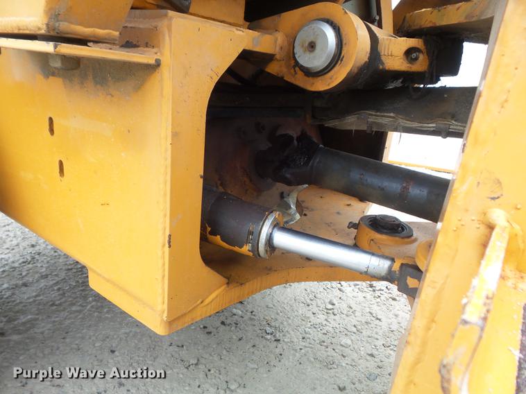 image for item DD7226 1997 Case 360 trencher