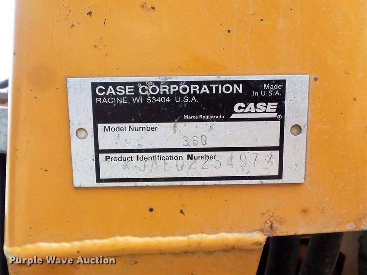 image for item DD7226 1997 Case 360 trencher