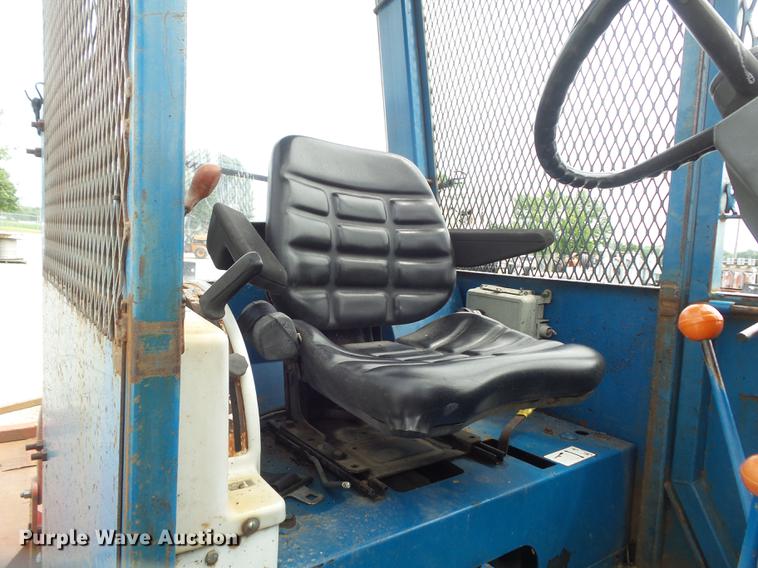 image for item DD7227 1994 Ford 7740 MFWD tractor