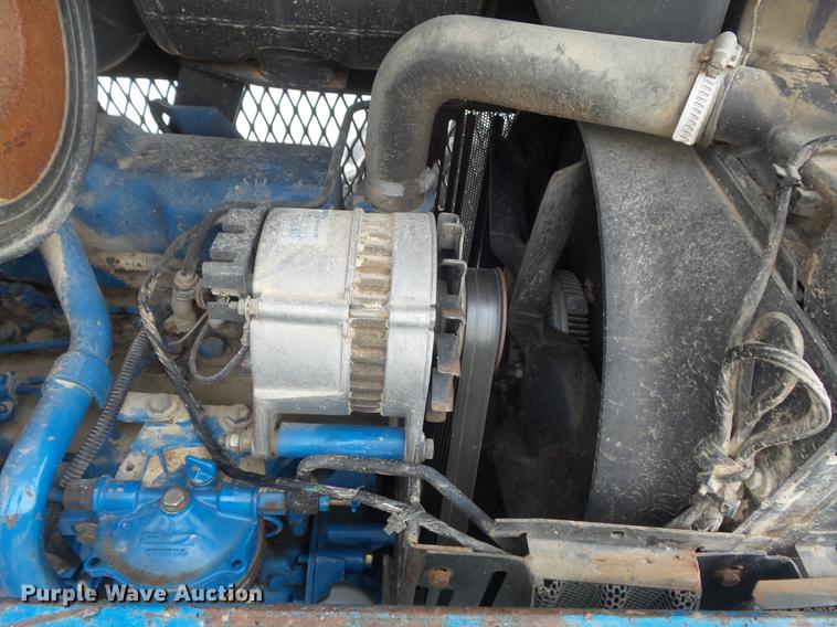 image for item DD7227 1994 Ford 7740 MFWD tractor