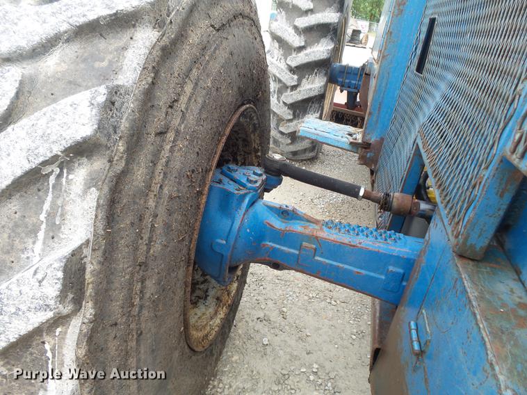image for item DD7227 1994 Ford 7740 MFWD tractor
