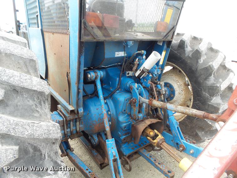 image for item DD7227 1994 Ford 7740 MFWD tractor