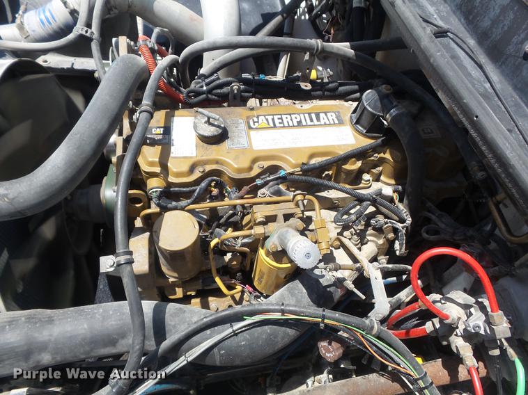 image for item DD7228 2001 Freightliner FL70 bucket truck