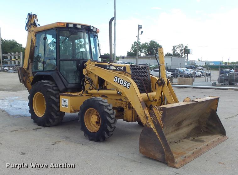 image for item DD7248 2000 John Deere 310SE backhoe