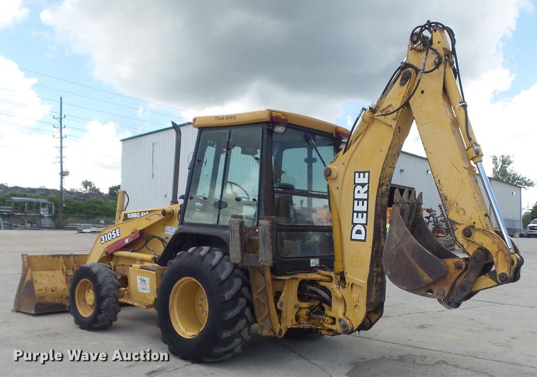 image for item DD7248 2000 John Deere 310SE backhoe