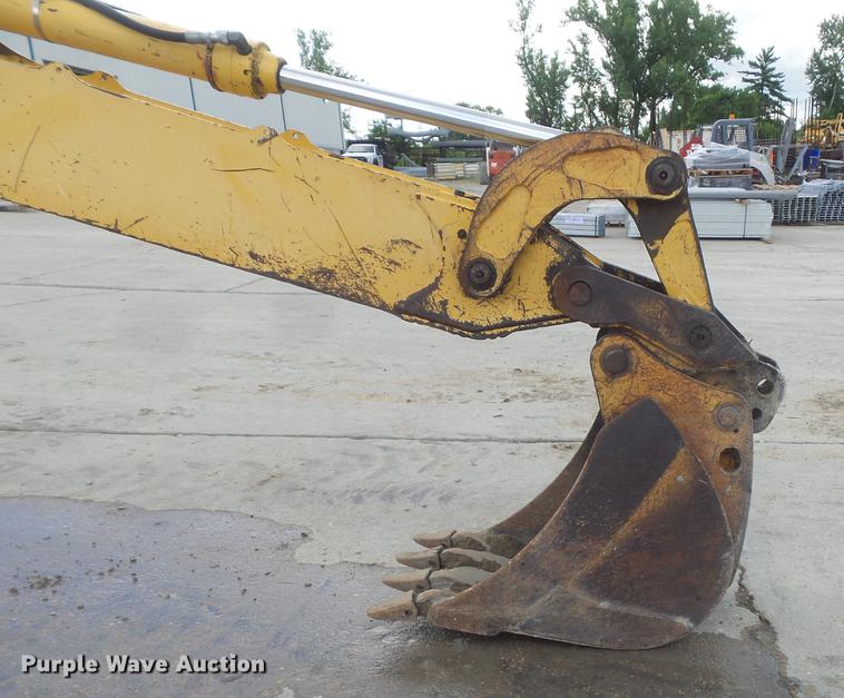image for item DD7248 2000 John Deere 310SE backhoe