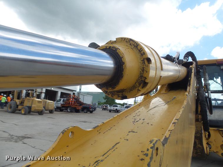 image for item DD7248 2000 John Deere 310SE backhoe