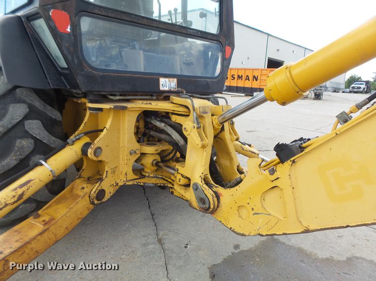 image for item DD7248 2000 John Deere 310SE backhoe