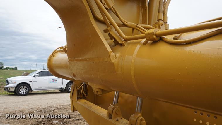 image for item DD7723 1977 Caterpillar 627B conventional scraper