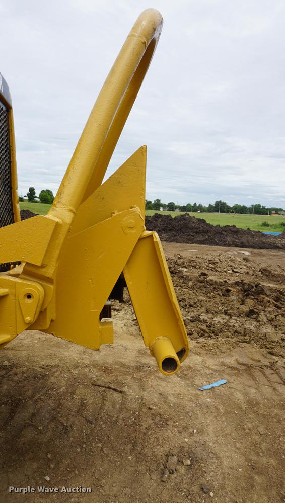 image for item DD7723 1977 Caterpillar 627B conventional scraper