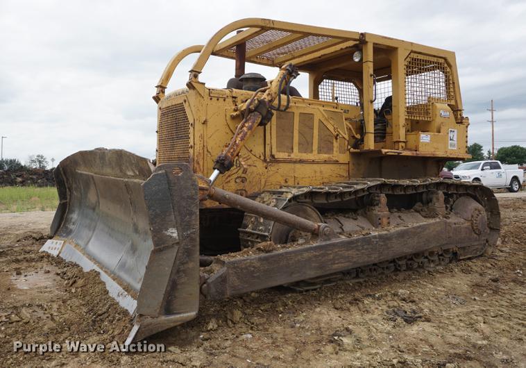 image for item DD7724 1977 Caterpillar D8K dozer