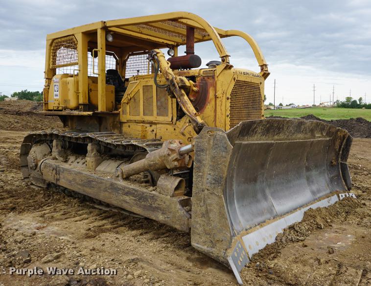 image for item DD7724 1977 Caterpillar D8K dozer