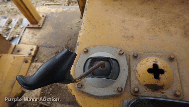 image for item DD7724 1977 Caterpillar D8K dozer