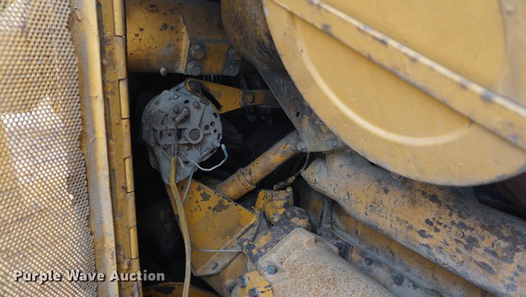 image for item DD7724 1977 Caterpillar D8K dozer