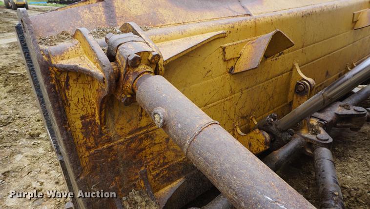 image for item DD7724 1977 Caterpillar D8K dozer