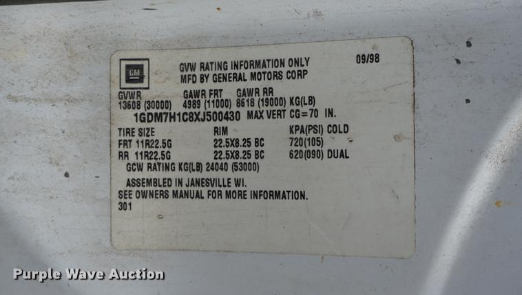 image for item DD7728 1999 GMC C7500 bucket truck