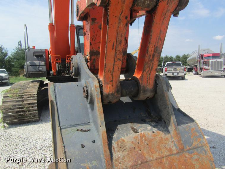 image for item DD8508 2006 Hitachi ZX270LC-3 excavator