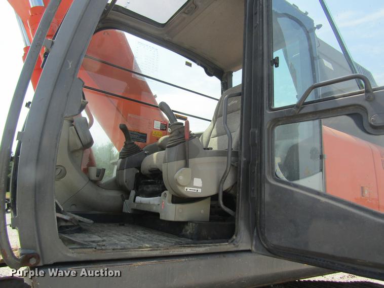 image for item DD8508 2006 Hitachi ZX270LC-3 excavator
