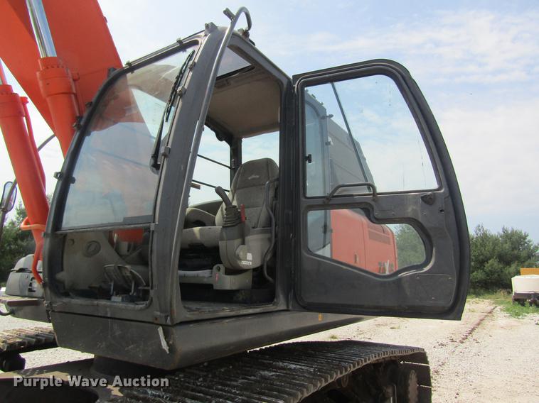 image for item DD8508 2006 Hitachi ZX270LC-3 excavator