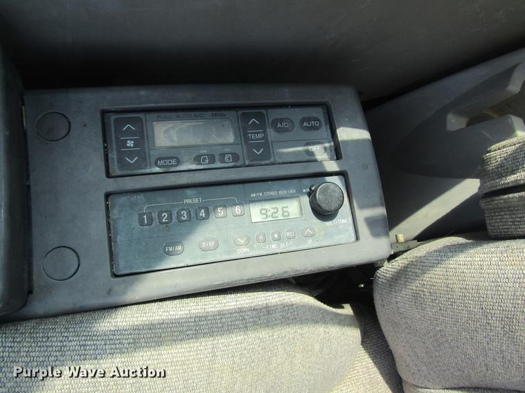 image for item DD8508 2006 Hitachi ZX270LC-3 excavator