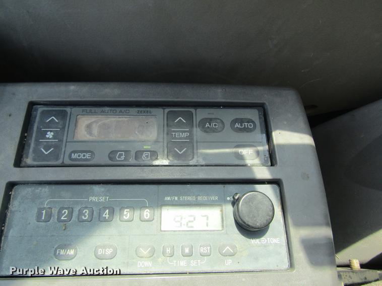 image for item DD8508 2006 Hitachi ZX270LC-3 excavator