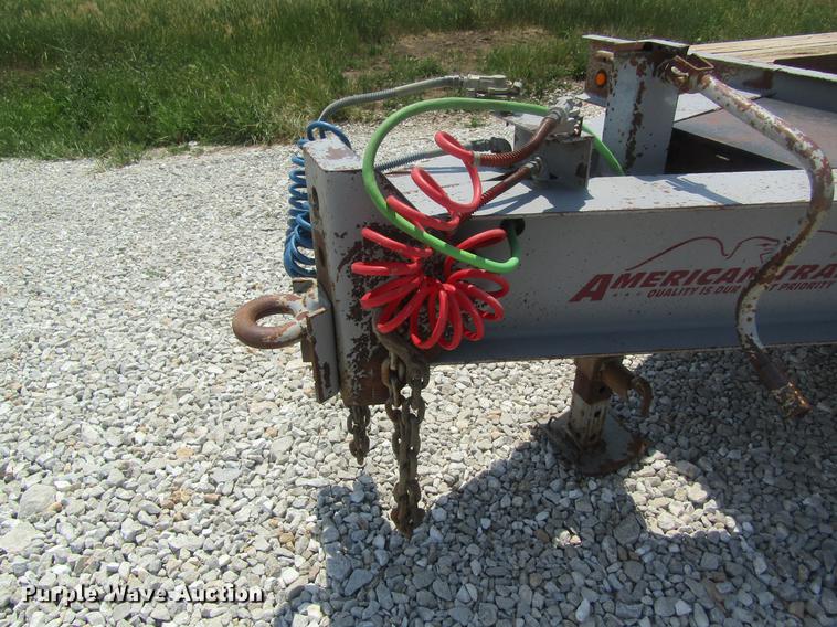 image for item DD8510 2002 American equipment trailer