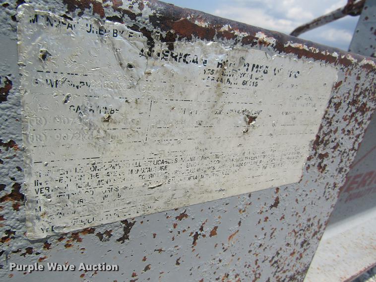 image for item DD8510 2002 American equipment trailer