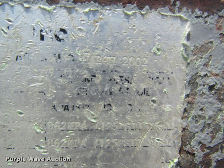 image for item DD8510 2002 American equipment trailer