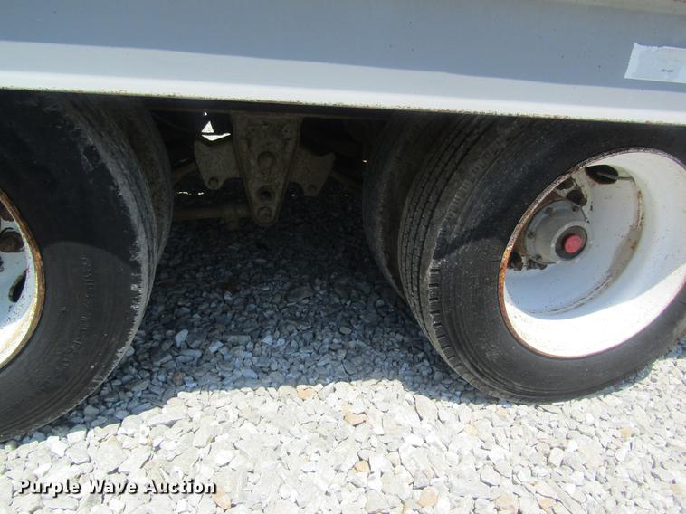 image for item DD8510 2002 American equipment trailer