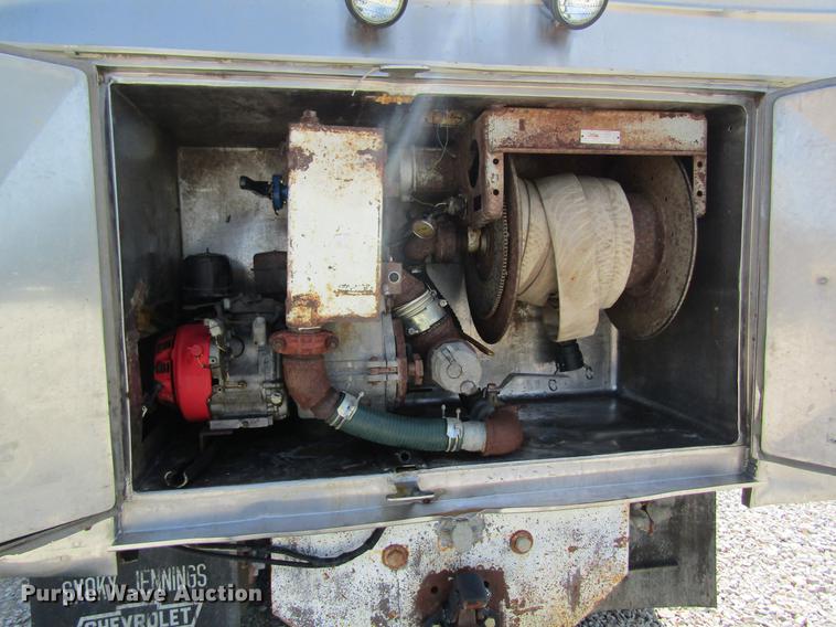 image for item DD8558 1986 GMC General tank truck