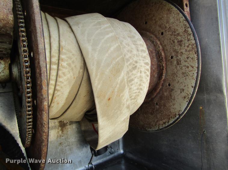 image for item DD8558 1986 GMC General tank truck