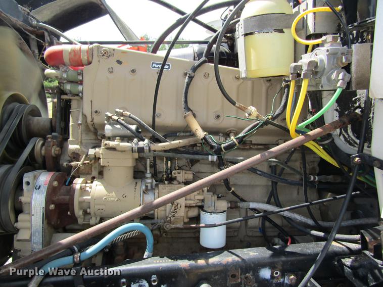 image for item DD8558 1986 GMC General tank truck