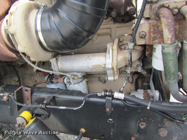 image for item DD8558 1986 GMC General tank truck