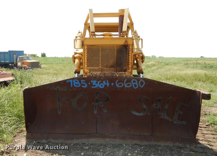 image for item DE1765 1981 Fiat-Allis 16B dozer