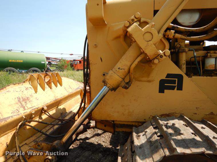 image for item DE1765 1981 Fiat-Allis 16B dozer