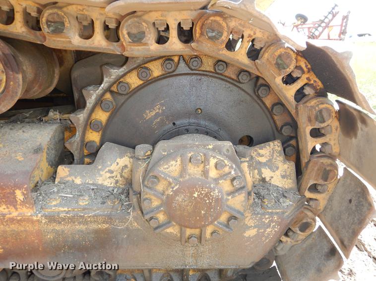image for item DE1765 1981 Fiat-Allis 16B dozer