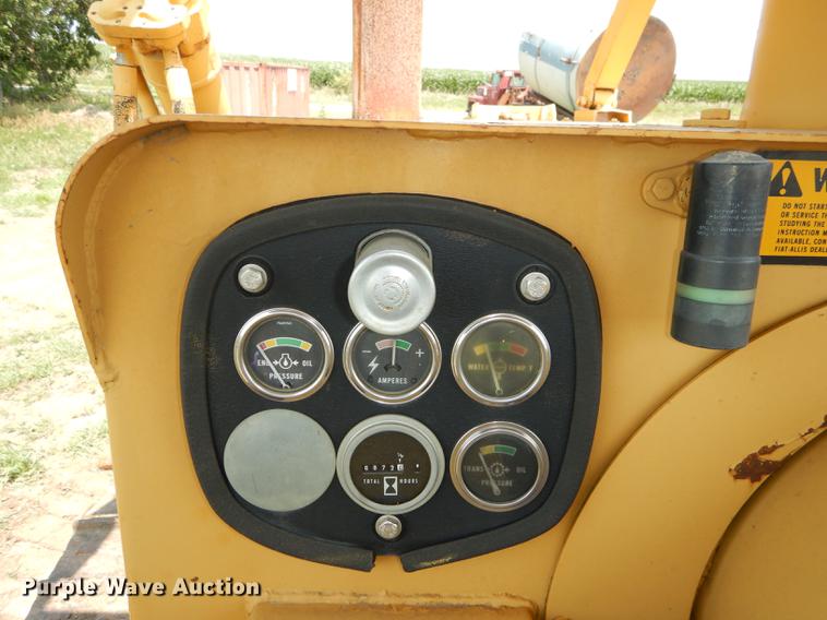 image for item DE1765 1981 Fiat-Allis 16B dozer
