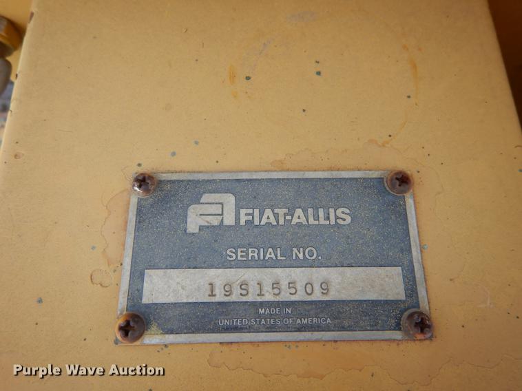 image for item DE1765 1981 Fiat-Allis 16B dozer