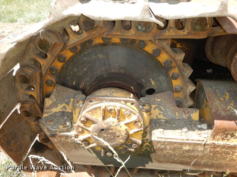 image for item DE1765 1981 Fiat-Allis 16B dozer