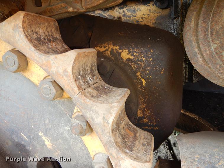 image for item DE1765 1981 Fiat-Allis 16B dozer