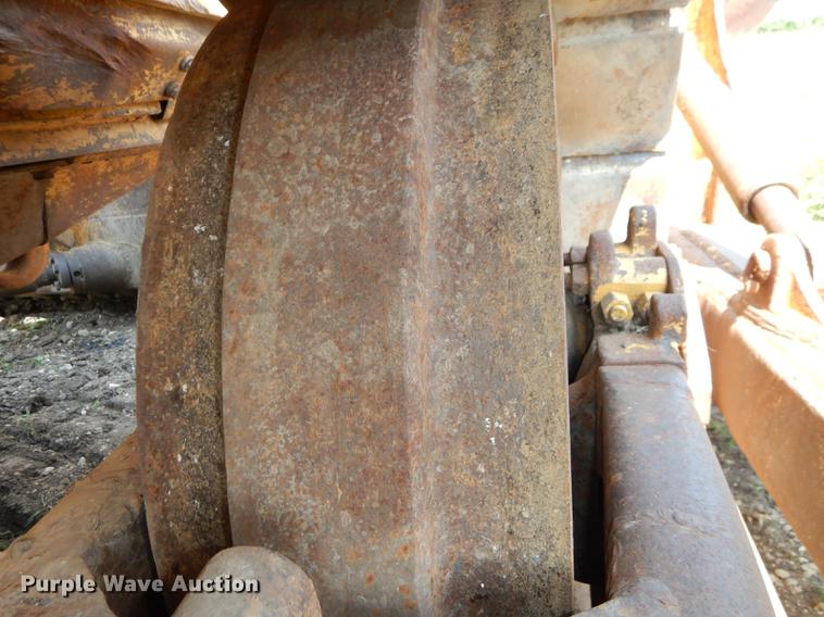 image for item DE1765 1981 Fiat-Allis 16B dozer