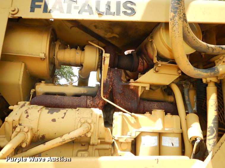 image for item DE1765 1981 Fiat-Allis 16B dozer